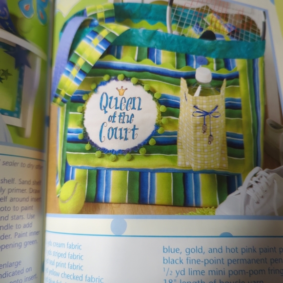 New Best Friends Stylish Spaces Paperback 112 Pages Lot Of Projects - Picture 5 of 8